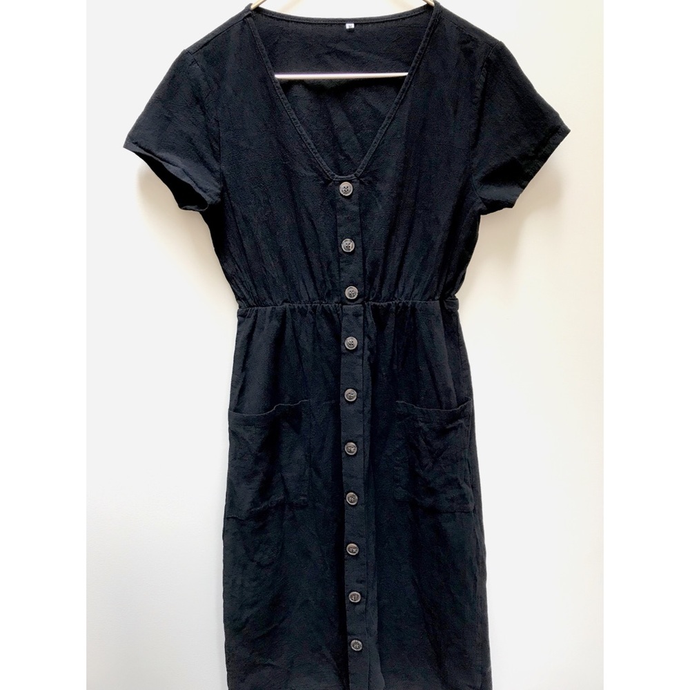 Button-Up Short Sleeve V-Neck Dress - Picture 2 of 4
